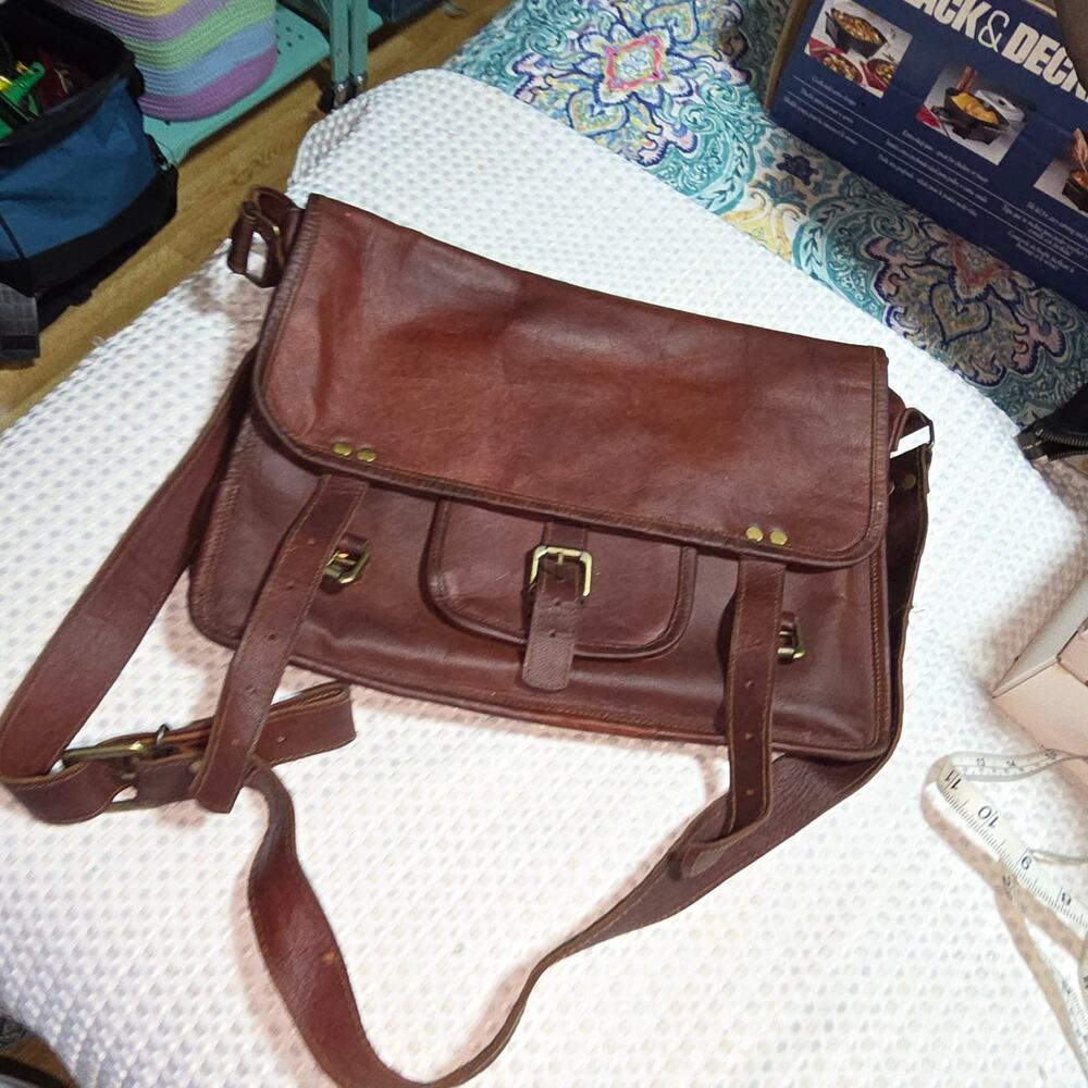 HANDMADE GENUINE LEATHER MESSENGER 15" LAPTOP BAG